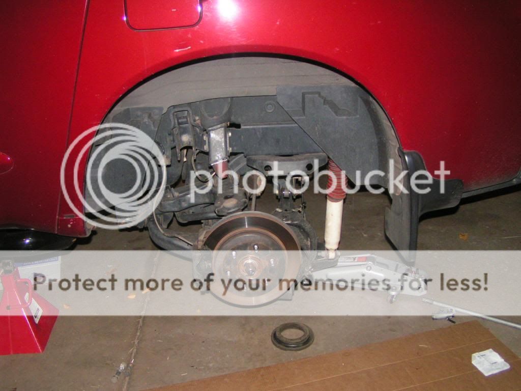 Nissan armada rear suspension